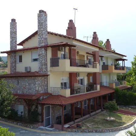 Makis Nest Hotel apartamentowy Vourvourou