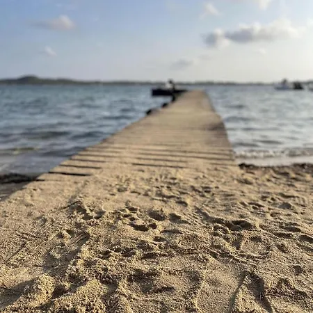 Makis Nest 公寓式酒店