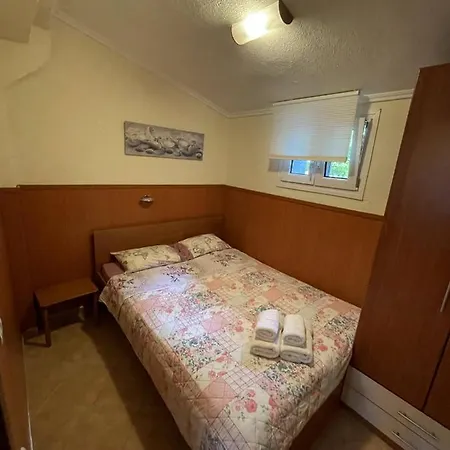 Makis Nest Hotel apartamentowy