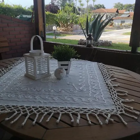 Hotel apartamentowy Makis Nest Vourvourou