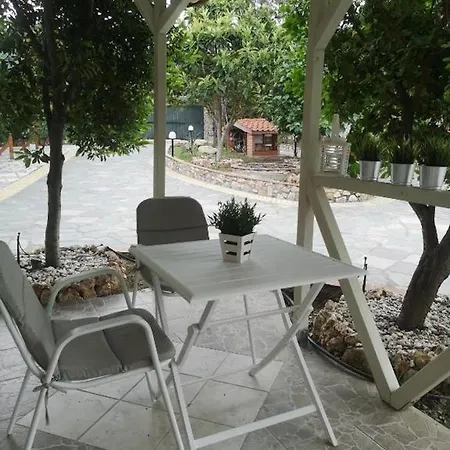 公寓式酒店 Makis Nest 沃尔沃罗