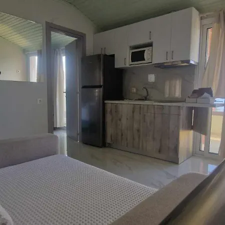 Makis Nest Hotel apartamentowy