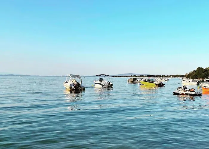 Makis Nest 3* Vourvourou