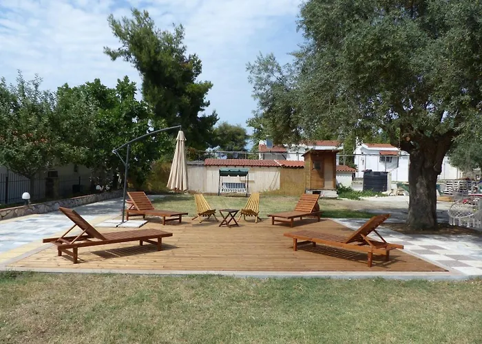 Makis Nest 3* Vourvourou