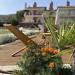 Makis Nest Apartmanhotel Vurvurú