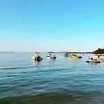Makis Nest 3* Vurvurú