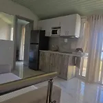Apartmanhotel Makis Nest 3*