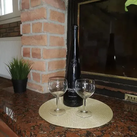 Makis Nest 3* וורוורו