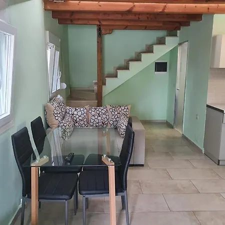 Aparthotel Makis Nest Vourvourou